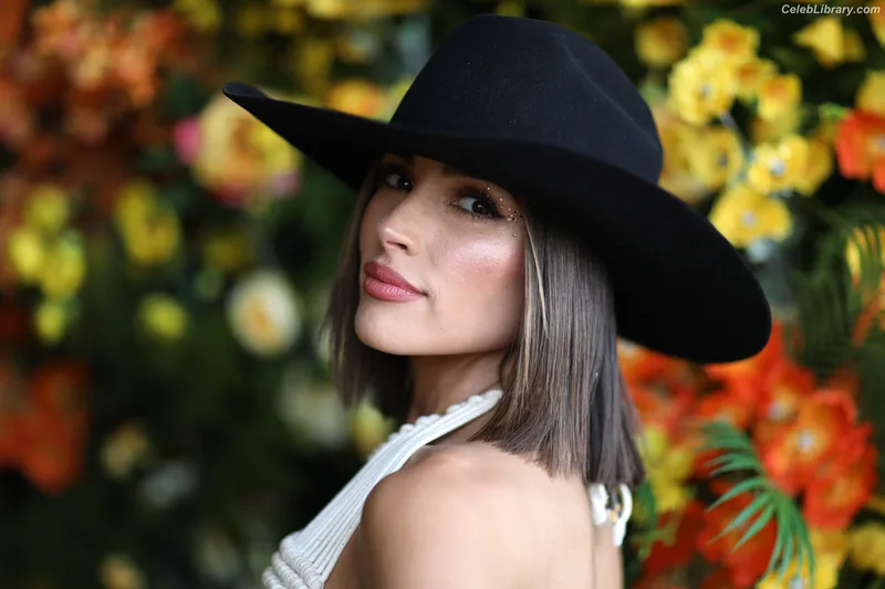 Olivia Culpo photo 5 of 451