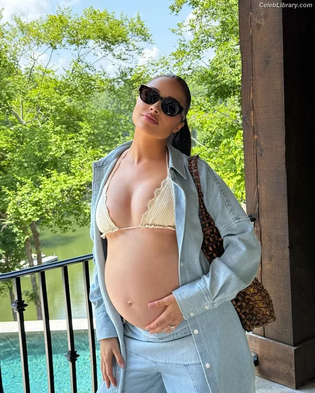 Olivia Culpo photo 6 of 451