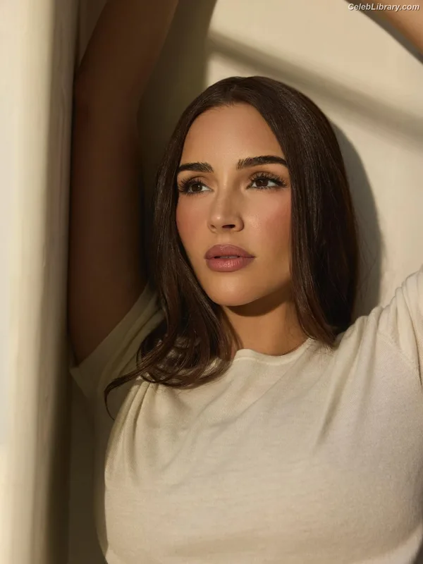 Olivia Culpo photo 8 of 451