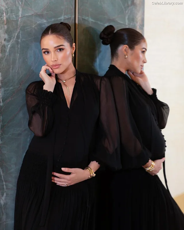 Olivia Culpo photo 19 of 451