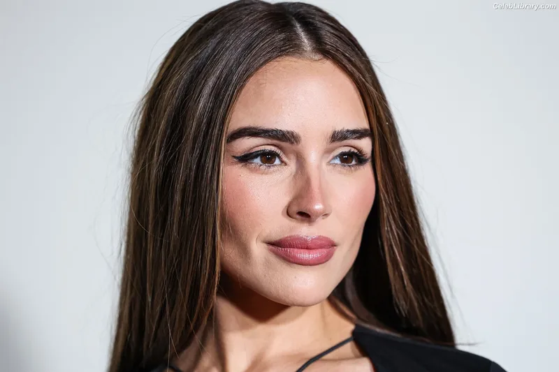 Olivia Culpo photo 14 of 451