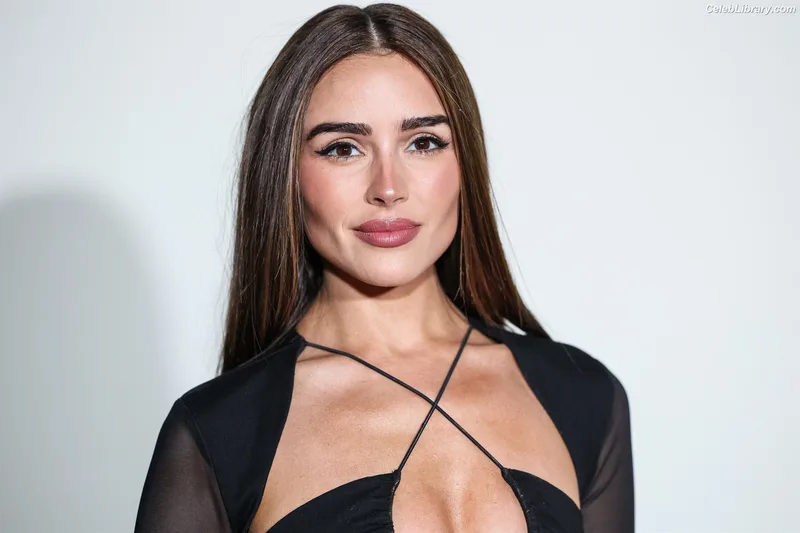 Olivia Culpo photo 19 of 451