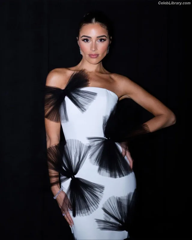 Olivia Culpo photo 5 of 451