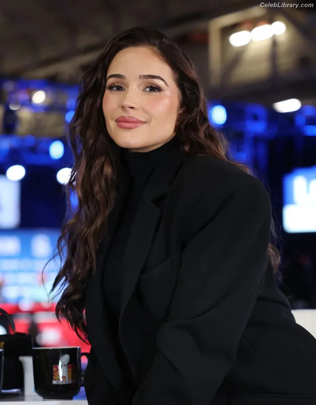 Olivia Culpo photo 13 of 451