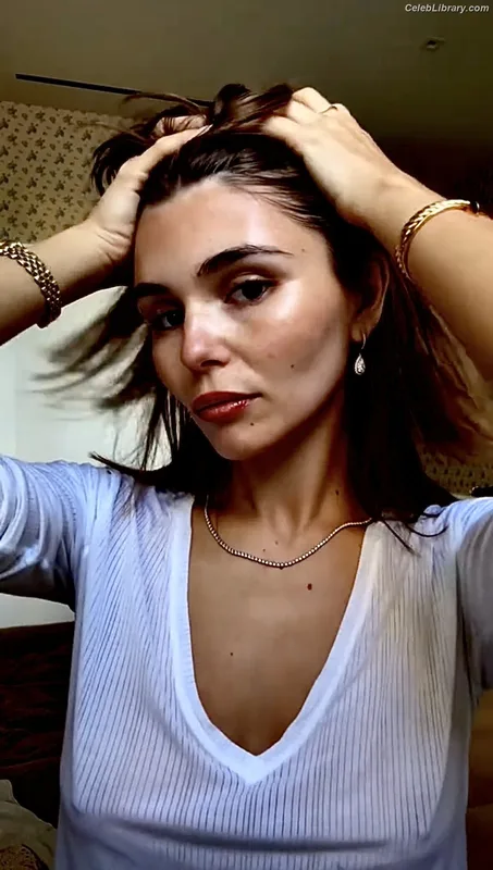 Olivia Jade photo 5 of 94