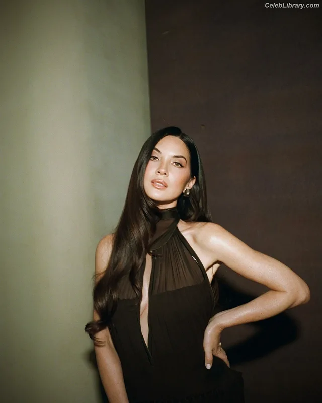 Olivia Munn photo 20 of 1075