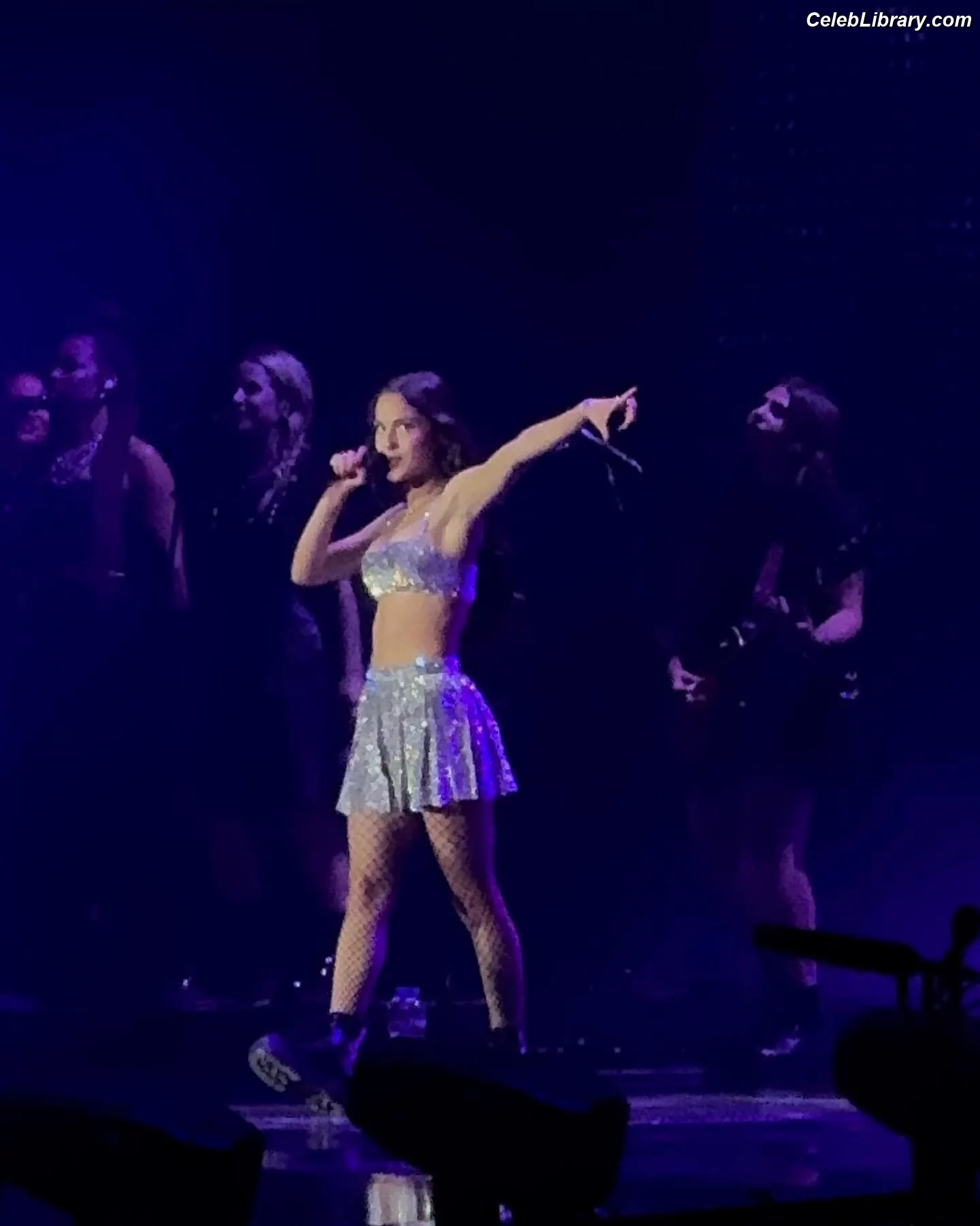 Olivia Rodrigo photo 23 of 3937