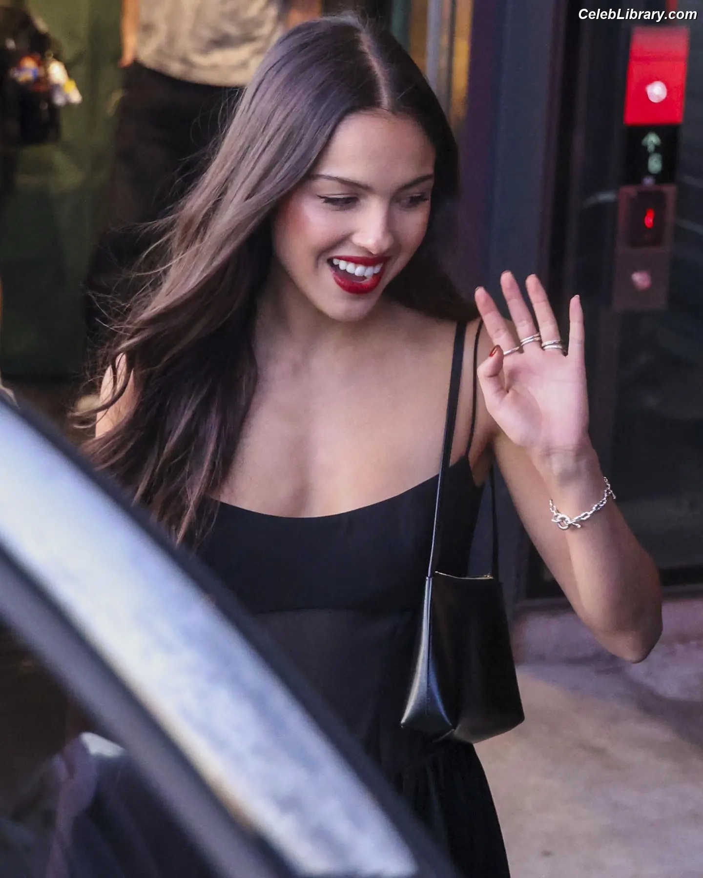 Olivia Rodrigo photo 18 of 3937