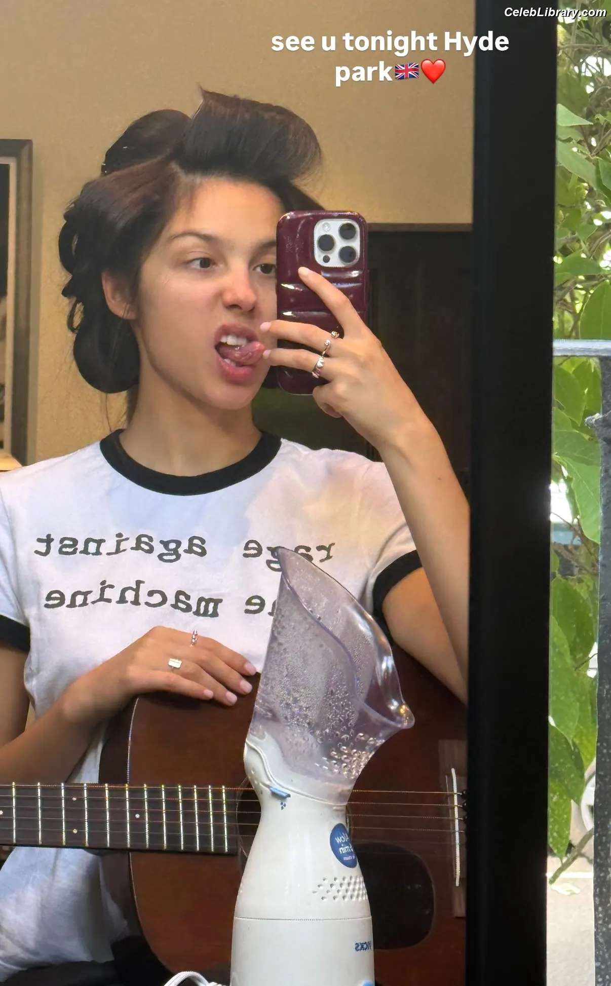 Olivia Rodrigo photo 9 of 3937
