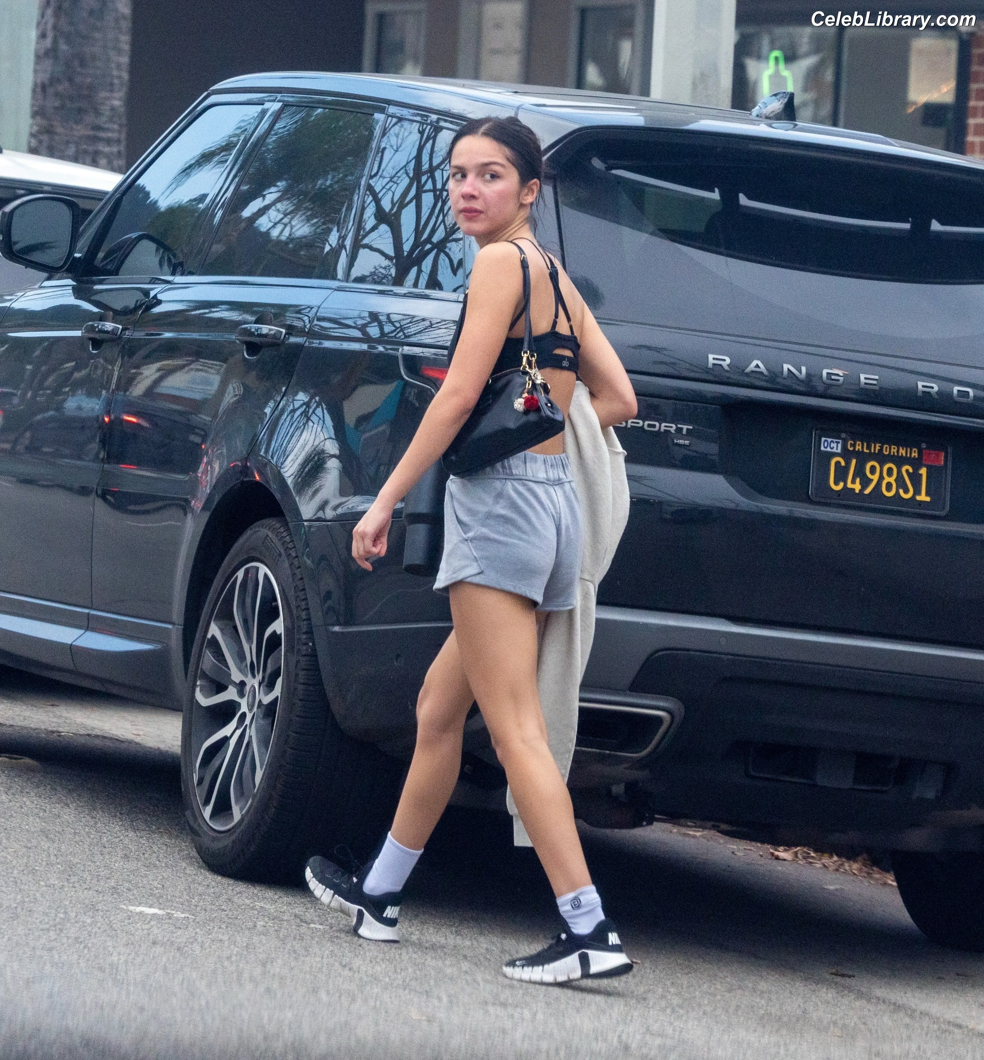 Olivia Rodrigo photo 9 of 3937