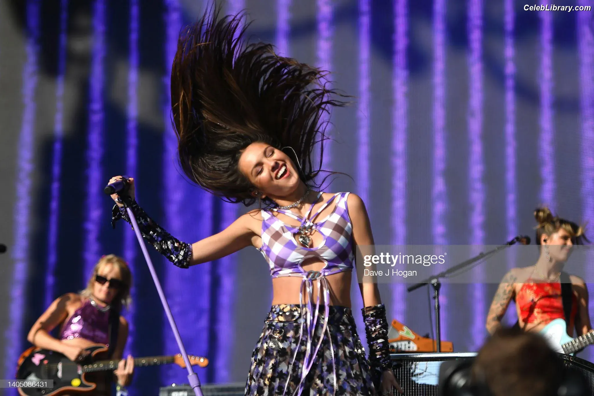 Olivia Rodrigo photo 9 of 3937
