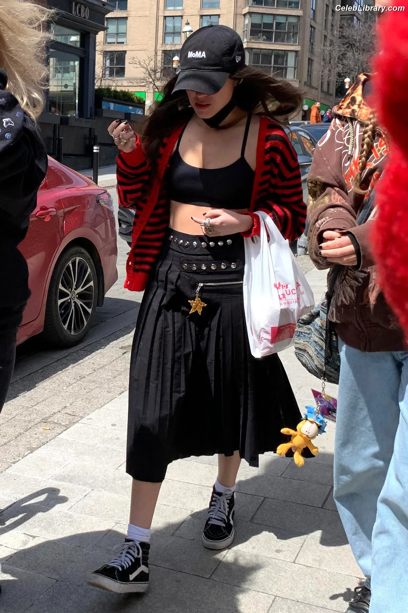 Olivia Rodrigo photo 14 of 3937