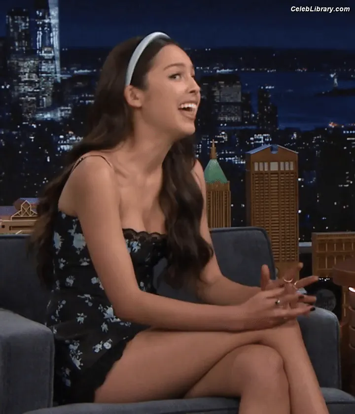 Olivia Rodrigo photo 10 of 3937