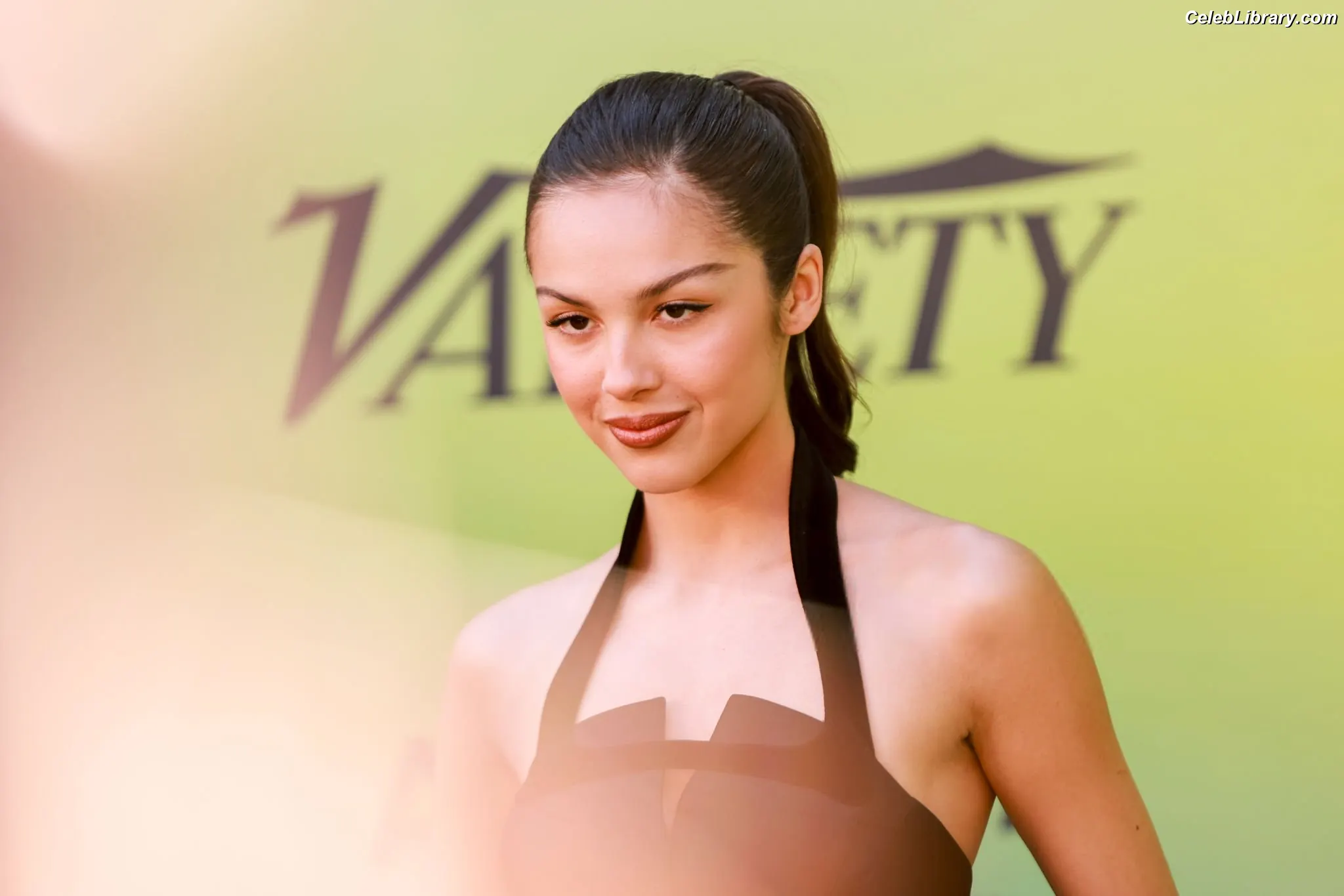 Olivia Rodrigo photo 15 of 3937