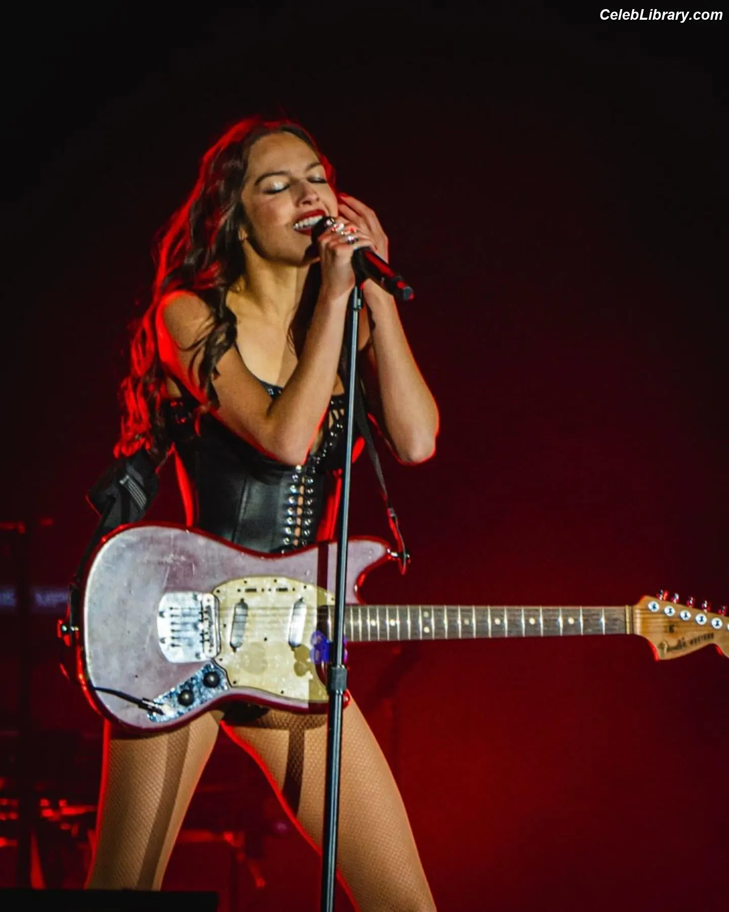 Olivia Rodrigo photo 13 of 3937