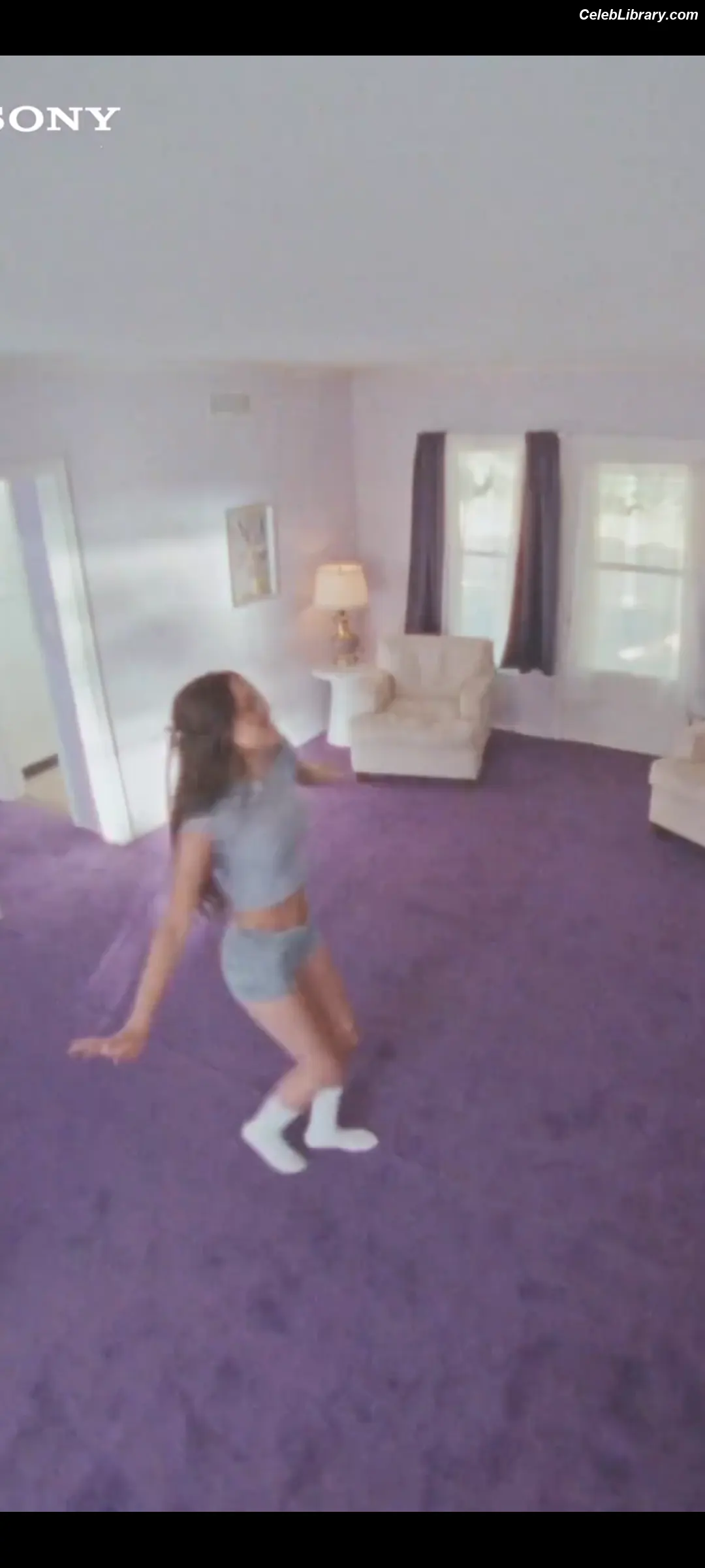 Olivia Rodrigo photo 24 of 3937