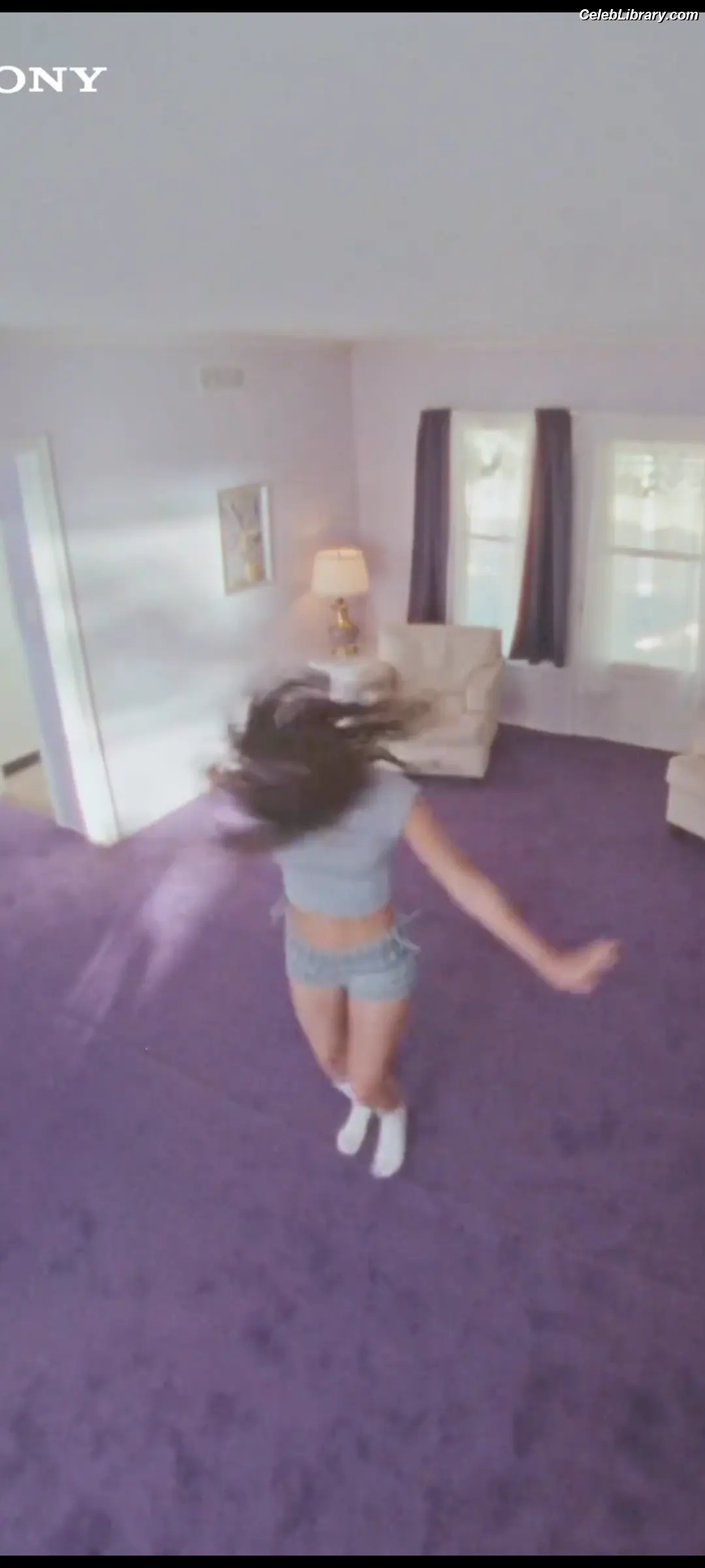 Olivia Rodrigo photo 7 of 3937