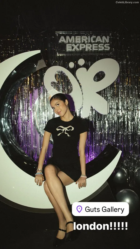 Olivia Rodrigo photo 21 of 3933