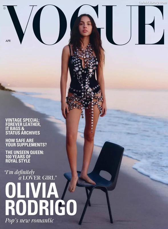Olivia Rodrigo photo 14 of 3933