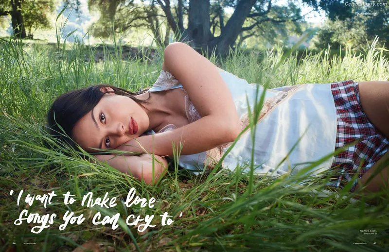 Olivia Rodrigo photo 11 of 3933