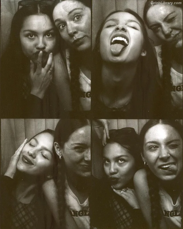 Olivia Rodrigo photo 9 of 3933