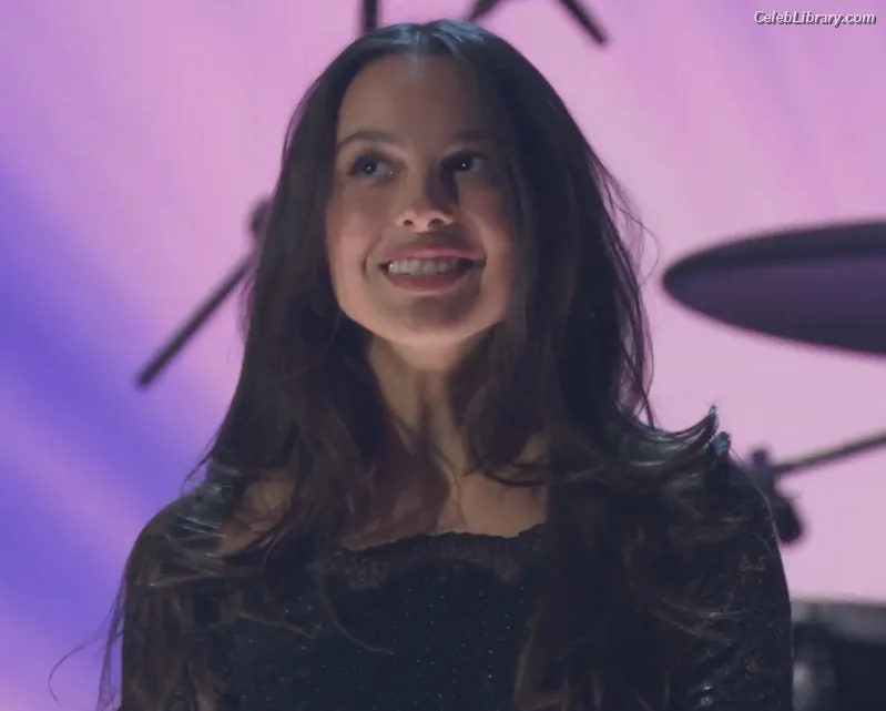 Olivia Rodrigo photo 19 of 3933