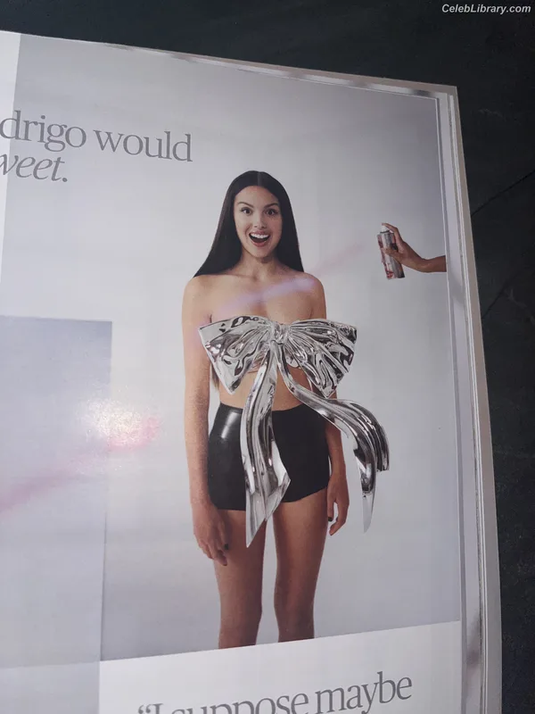 Olivia Rodrigo photo 6 of 3933