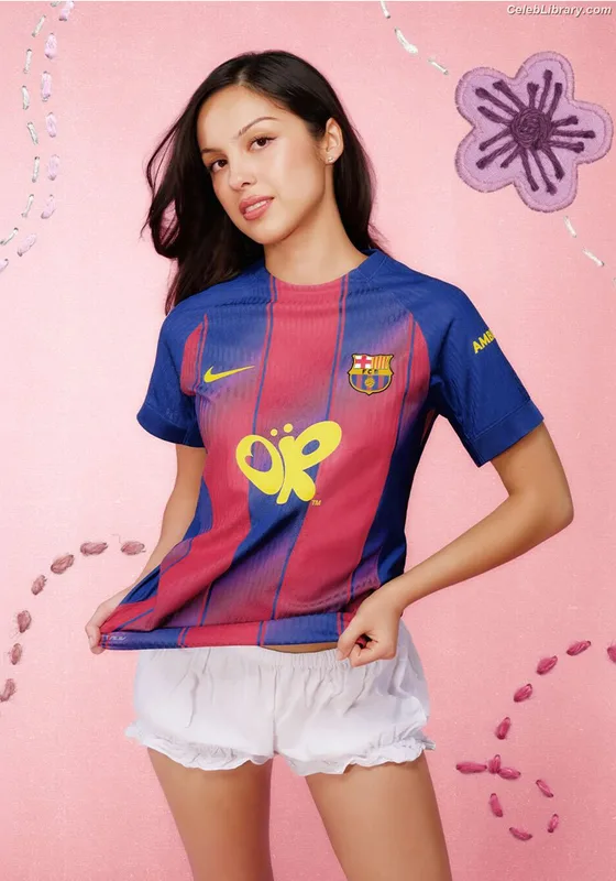 Olivia Rodrigo photo 24 of 3933