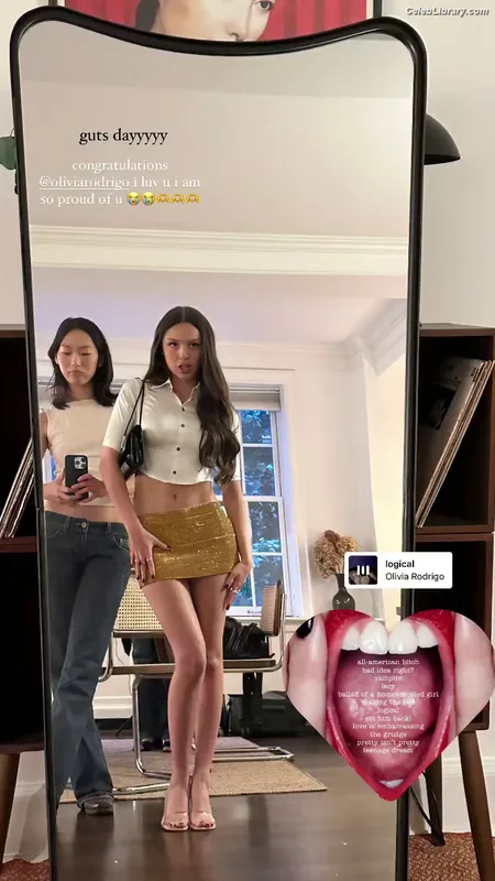 Olivia Rodrigo photo 19 of 3933