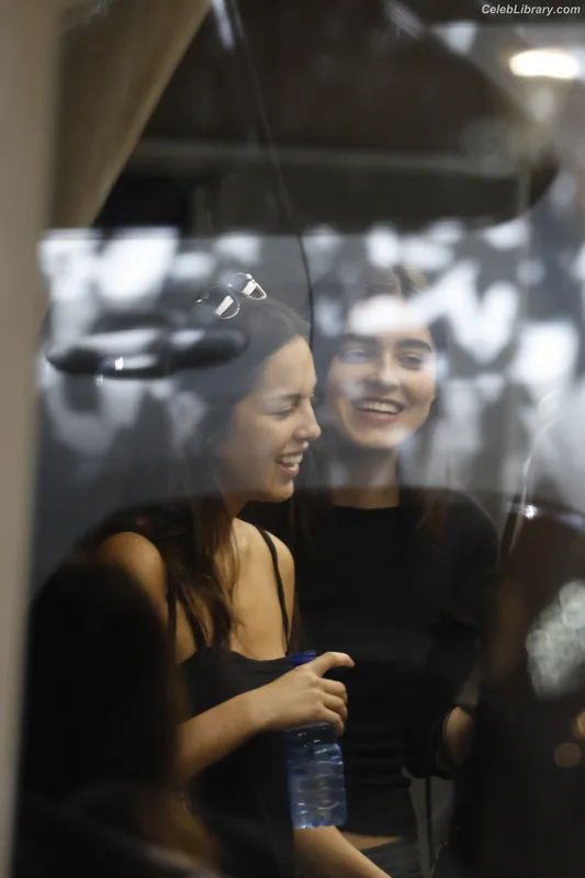 Olivia Rodrigo photo 8 of 3933