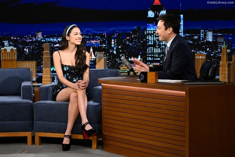 Olivia Rodrigo photo 21 of 3933