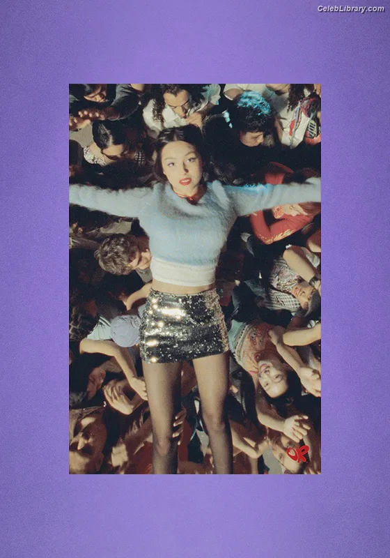 Olivia Rodrigo photo 5 of 3933