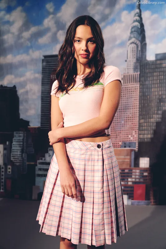 Olivia Rodrigo photo 22 of 3933