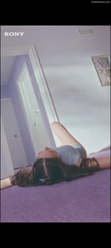 Olivia Rodrigo photo 3 of 3933