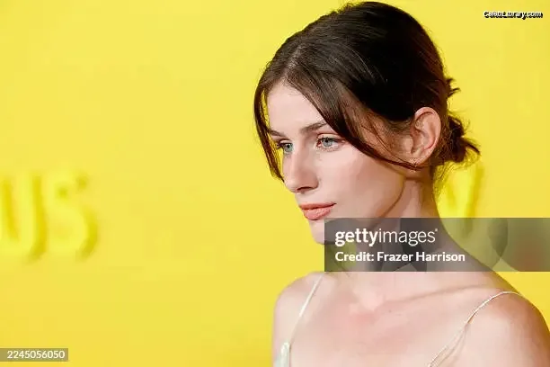 Olivia Rouyre photo 21 of 33