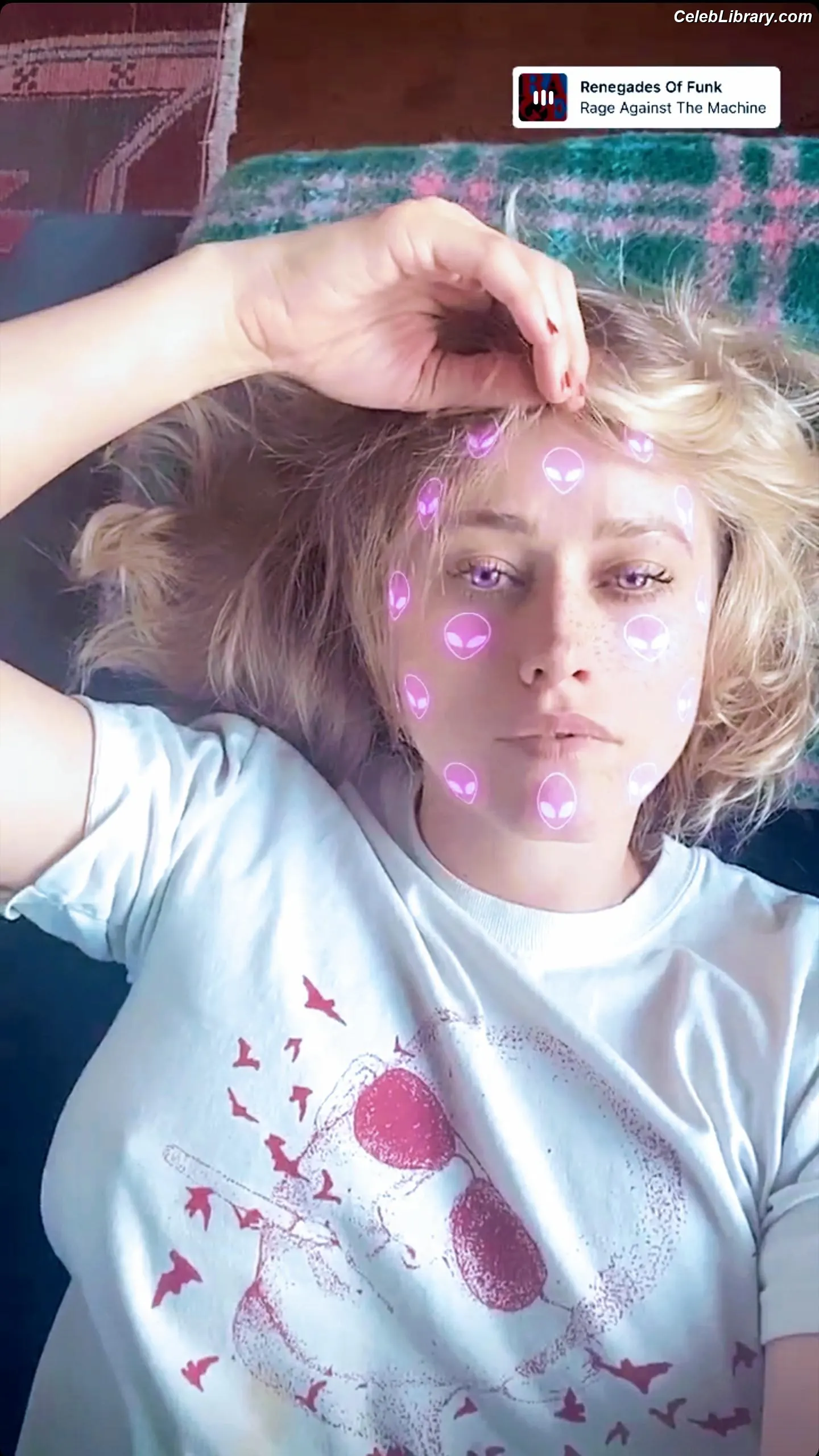 Olivia Taylor Dudley photo 15 of 290