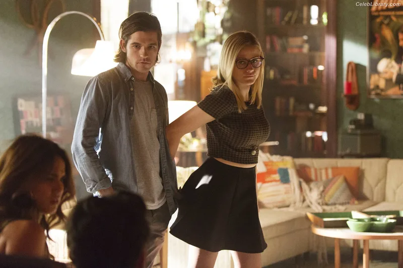 Olivia Taylor Dudley photo 2 of 285
