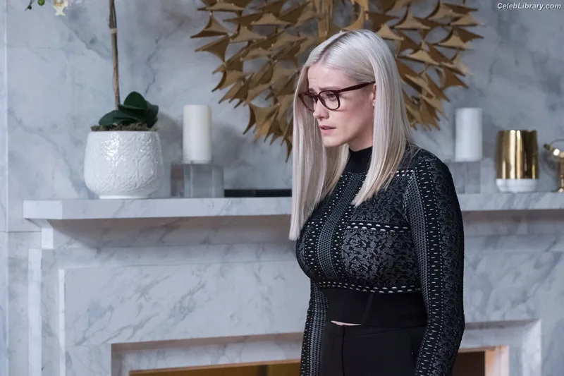 Olivia Taylor Dudley photo 7 of 285