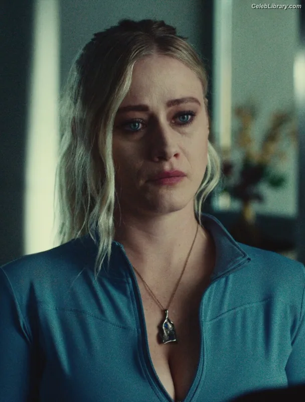 Olivia Taylor Dudley photo 6 of 285