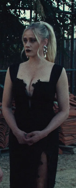 Olivia Taylor Dudley photo 12 of 285