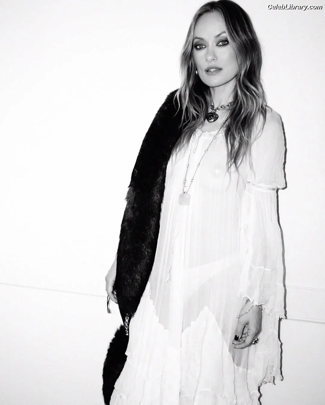 Olivia Wilde photo 20 of 1242