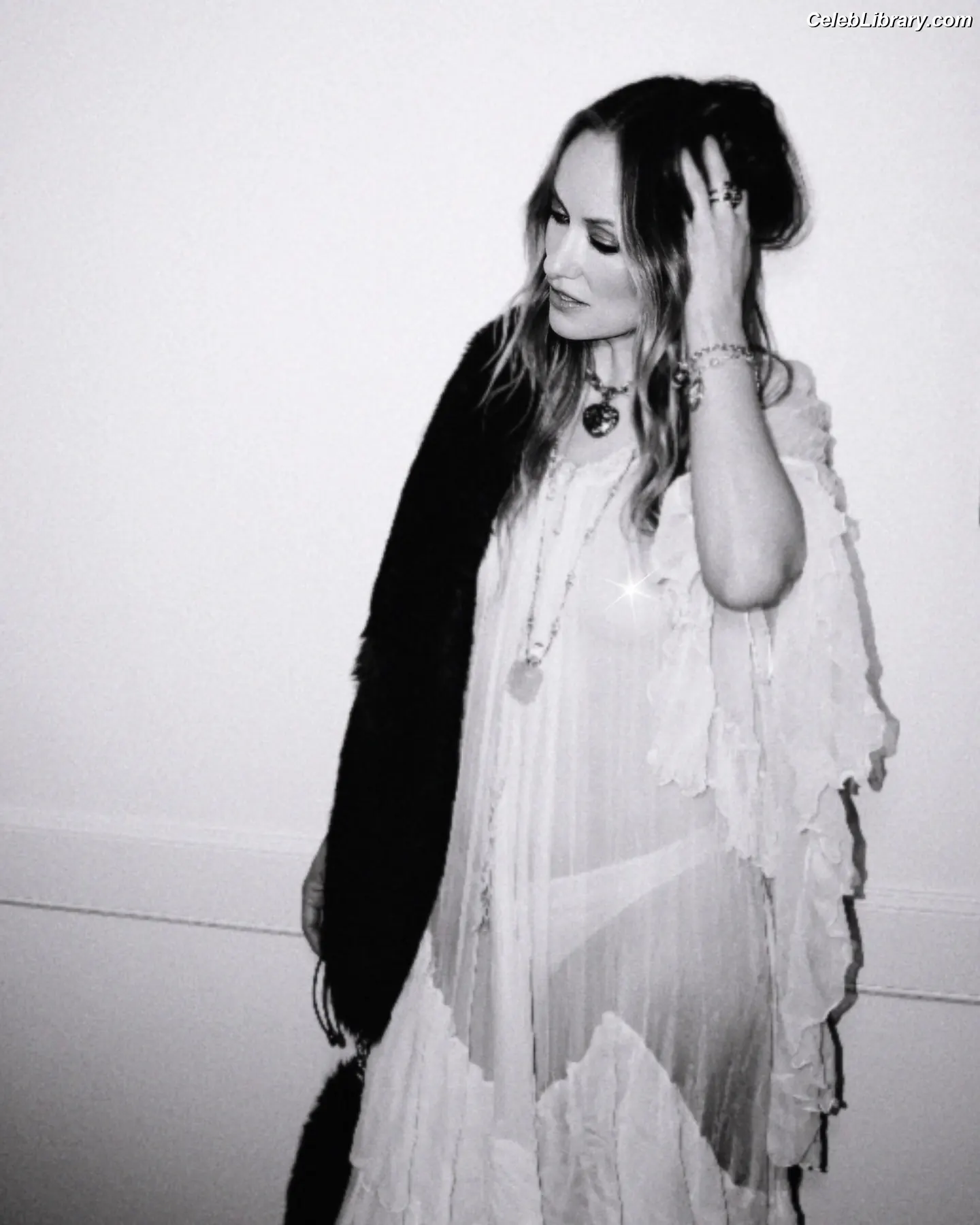 Olivia Wilde photo 22 of 1242