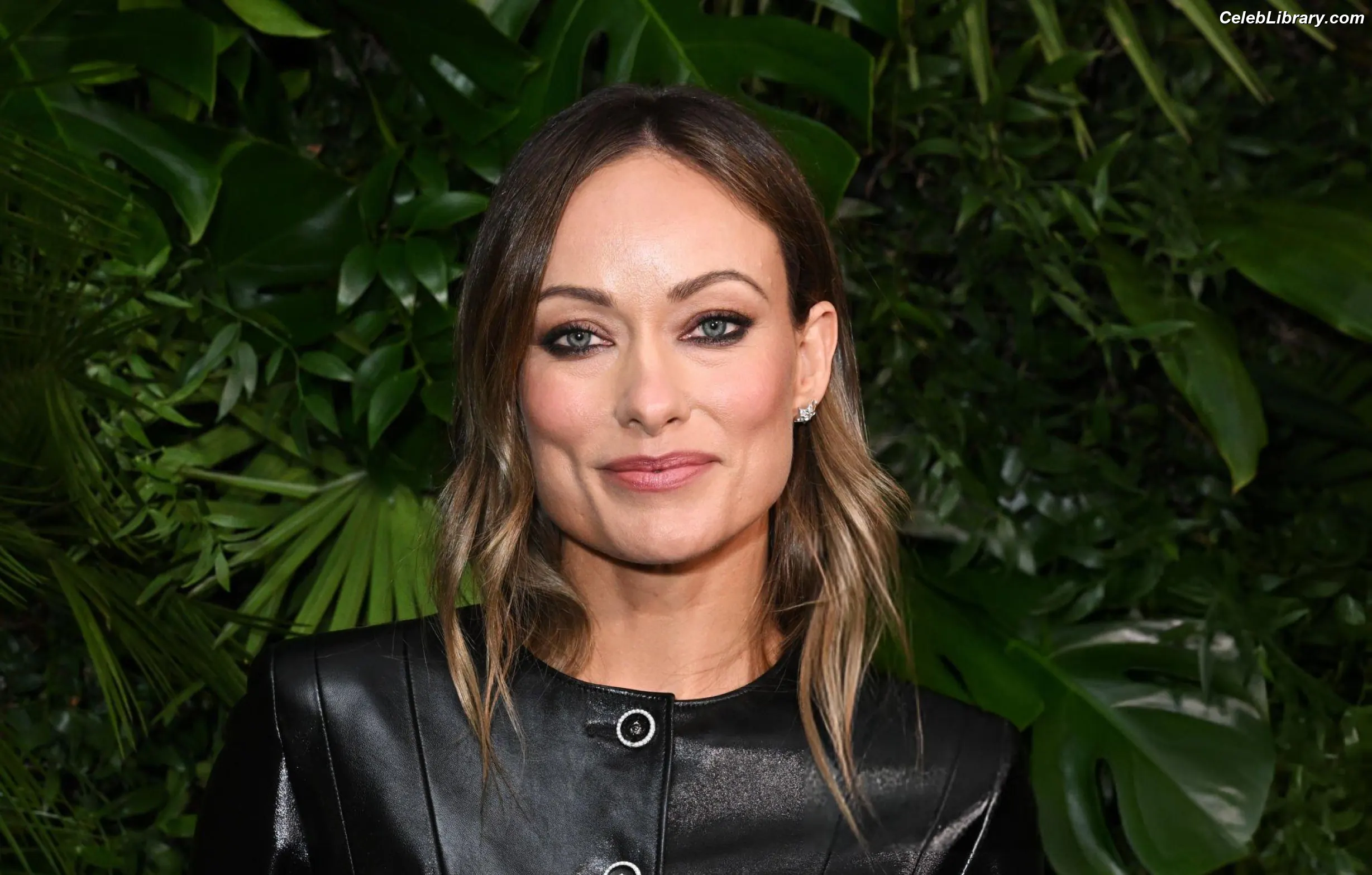 Olivia Wilde photo 18 of 1242