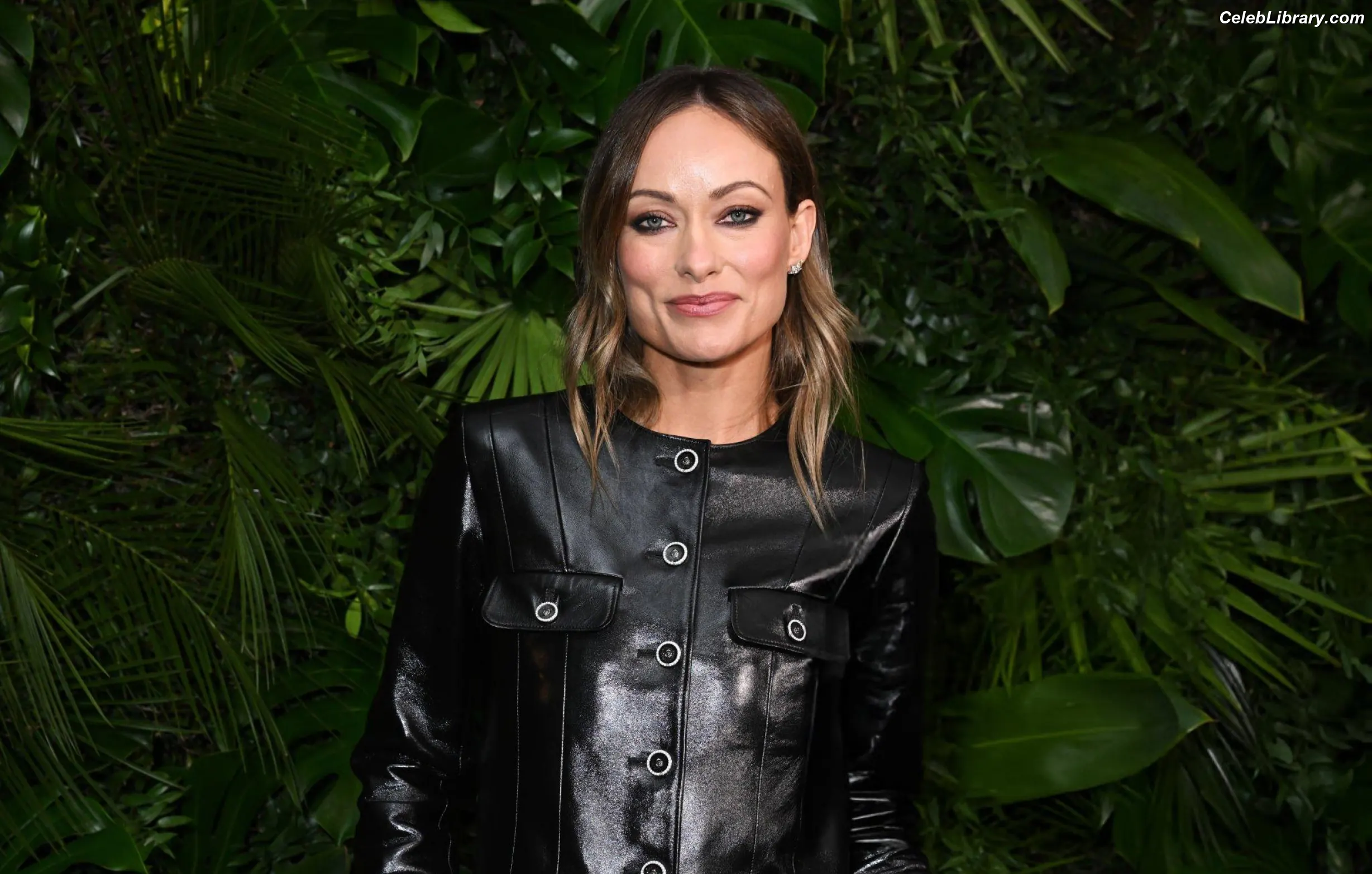 Olivia Wilde photo 19 of 1242