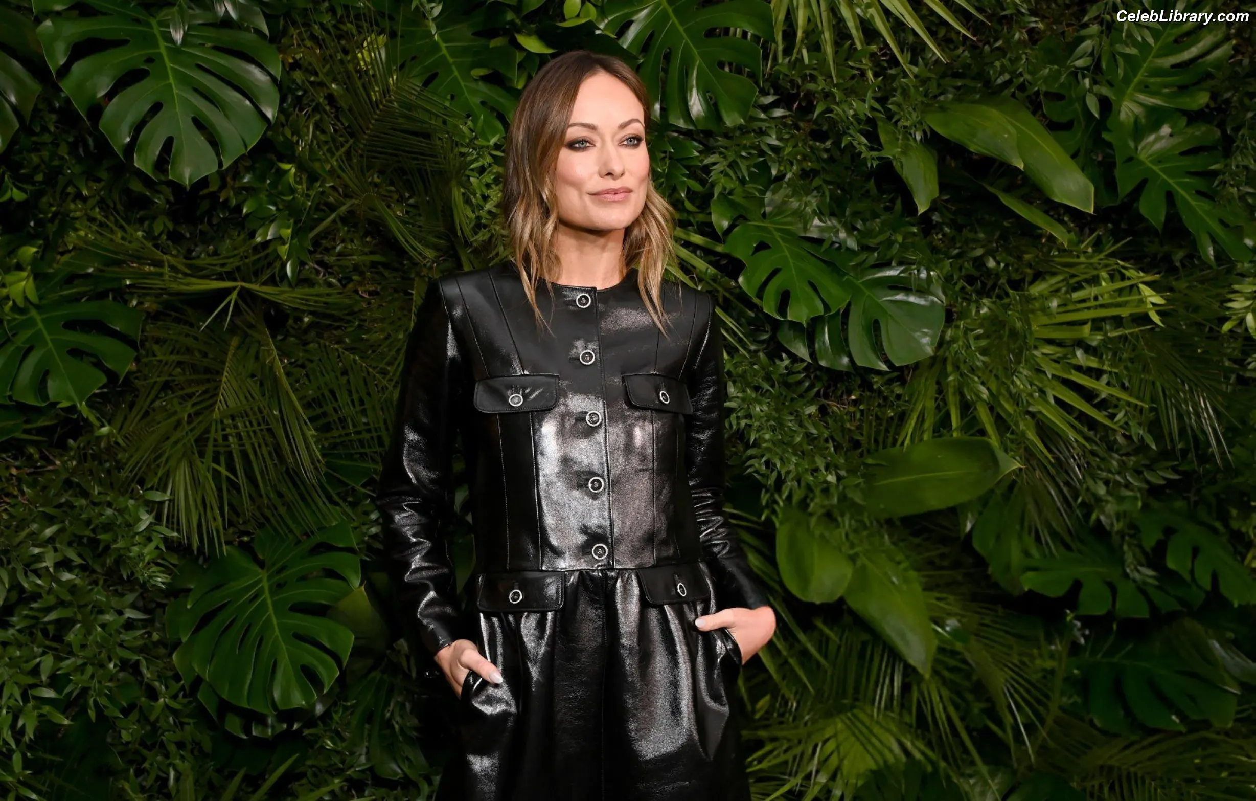Olivia Wilde photo 20 of 1242