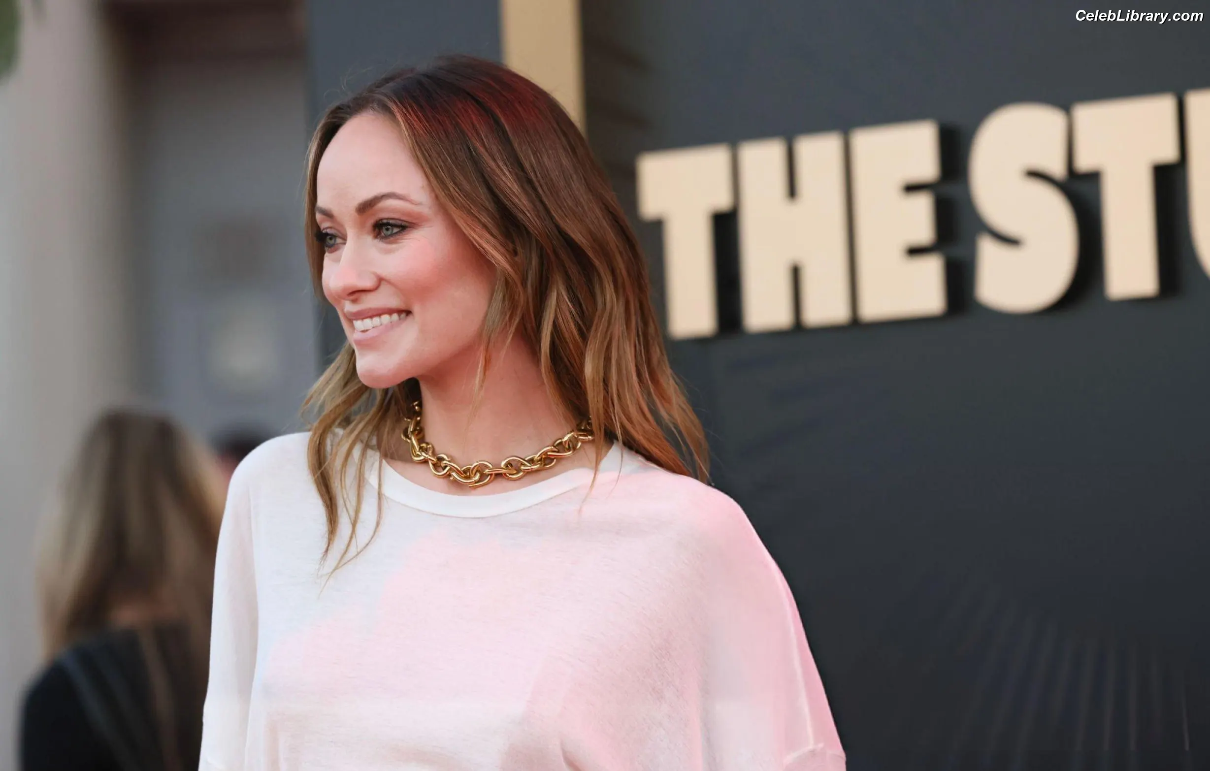 Olivia Wilde photo 11 of 1242