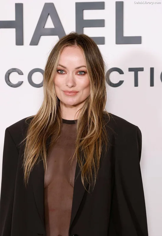 Olivia Wilde photo 7 of 1242