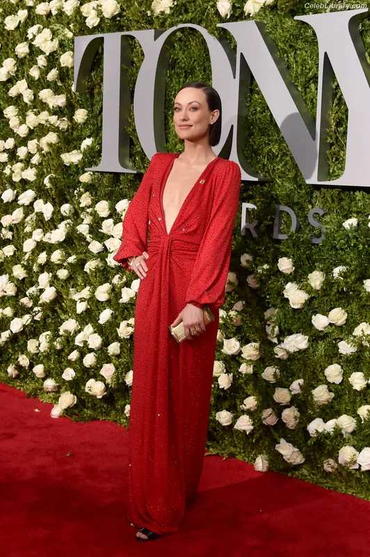 Olivia Wilde photo 24 of 1242