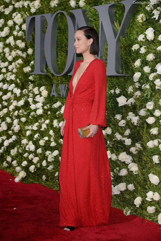 Olivia Wilde photo 24 of 1242