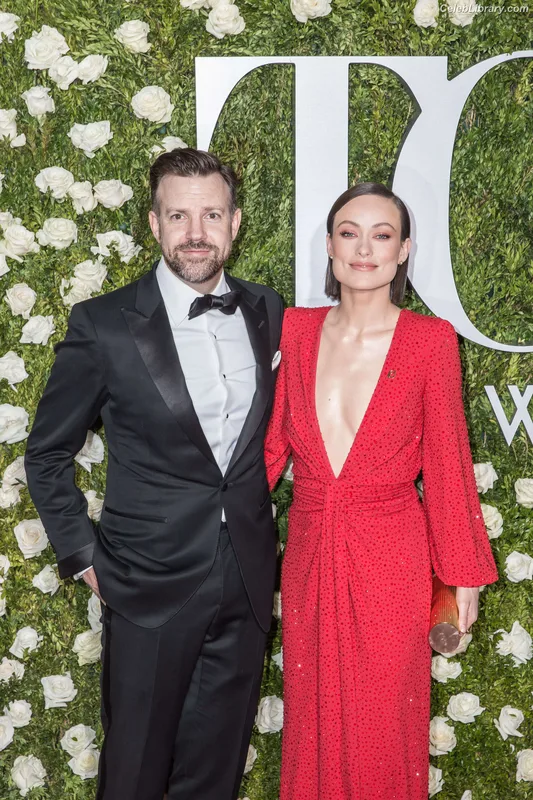 Olivia Wilde photo 5 of 1242